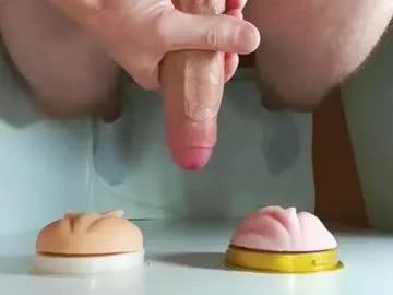 CharlotteCottin – webcam model profile photo Image 5