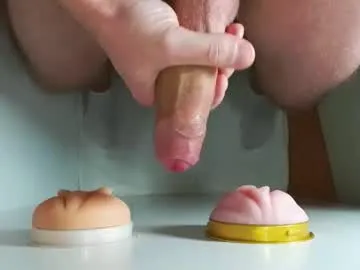 CharlotteCottin – webcam model profile photo Image 8