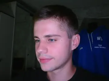 Chloe_Sins – webcam model profile photo Image 3