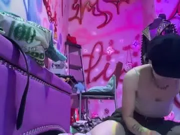 BabyyyLuna – webcam model profile photo Image 4