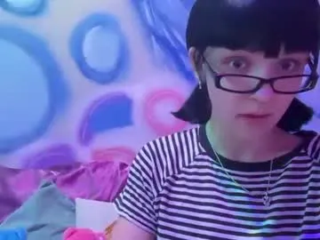 BabyyyLuna – webcam model profile photo Image 8