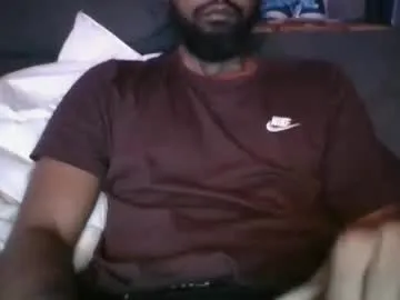 KarinaSanz – webcam model profile photo Image 12