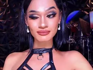 queenvalentinats Image 12