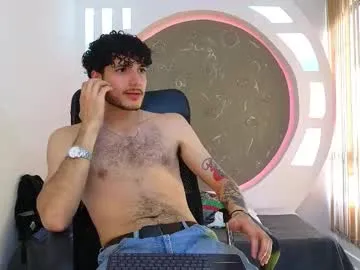 ryan287747 – webcam model profile photo Image 11