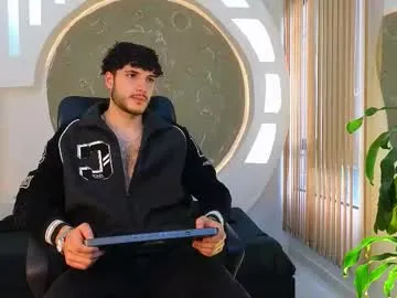 ryan287747 – webcam model profile photo Image 7