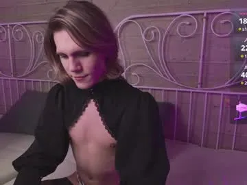 ErzsebetBathory – webcam model profile photo Image 5