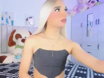 LunaKrismas – webcam model profile photo Image 14