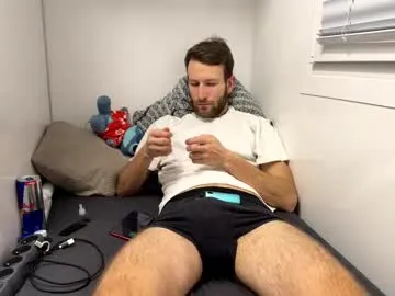 AvaMaddisson – webcam model profile photo Image 3