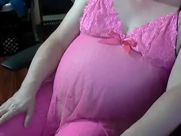 MissHotTessy – webcam model profile photo Image 3