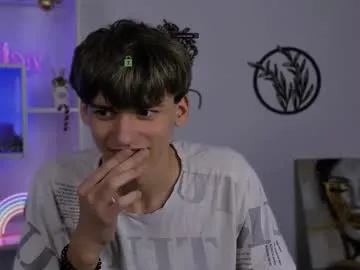 19_david_19 – webcam model profile photo Image 18