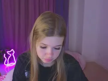 NikolleWilliams – webcam model profile photo Image 19