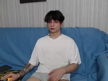 ChloeDevine – webcam model profile photo Image 19