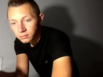 enjohnny – webcam model profile photo Image 3