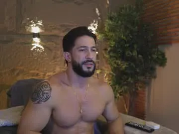 italian_stallion_big – webcam model profile photo Image 13
