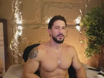 italian_stallion_big – webcam model profile photo Image 17