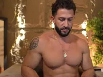 italian_stallion_big – webcam model profile photo Image 8