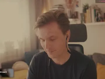 Hotpie1111 – webcam model profile photo Image 6