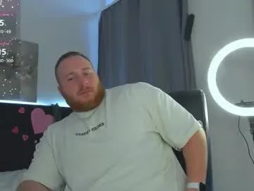 XTTX49 – webcam model profile photo Image 4