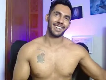 Donovan_Desmond – webcam model profile photo Image 15