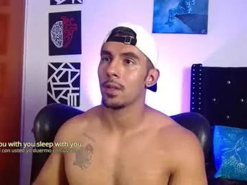 Donovan_Desmond – webcam model profile photo Image 4