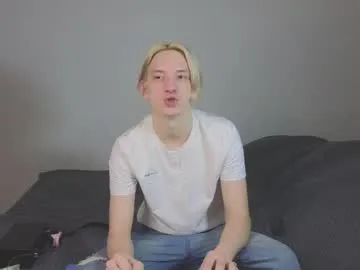 Live with AnaVacciii on FliCam Image 11