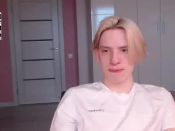 Live with AnaVacciii on FliCam Image 14