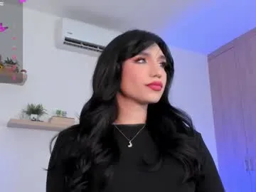 _Crystal_evains – webcam model profile photo Image 2