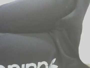 s201174370 – webcam model profile photo