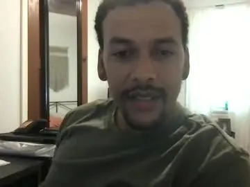 SkyEyesLuna – webcam model profile photo Image 11