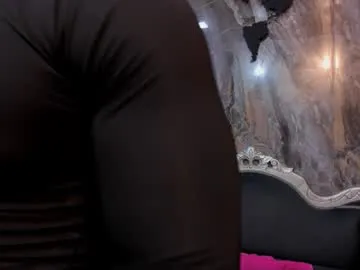 SophieBlaake – webcam model profile photo Image 17