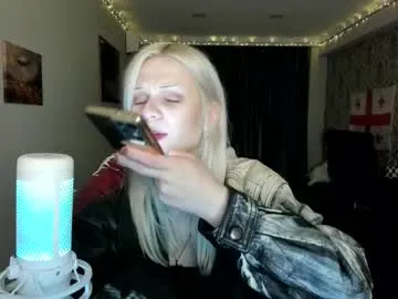 IsaRose – webcam model profile photo Image 16