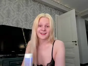 IsaRose – webcam model profile photo Image 6