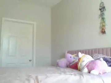 Miia_Roousse – webcam model profile photo Image 11