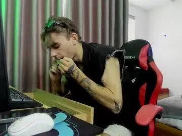 LauraCaruso – webcam model profile photo Image 12