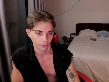 LauraCaruso – webcam model profile photo Image 6