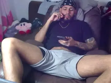 shoma2003 – webcam model profile photo Image 2