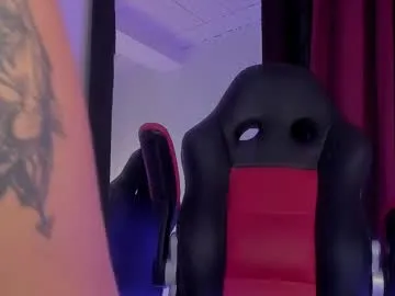 Sofhi_a20 – webcam model profile photo Image 16