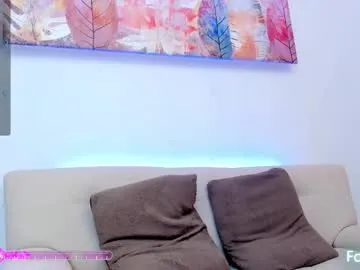 LennaVoss – webcam model profile photo Image 6