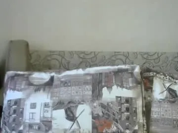 FitnessBunny – webcam model profile photo Image 11