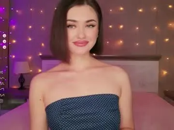 FitnessBunny – webcam model profile photo Image 14