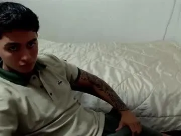 LyahLenox – webcam model profile photo Image 3