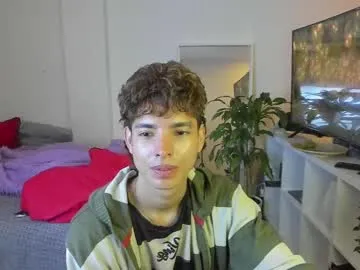 Donovan_Desmond – webcam model profile photo Image 2