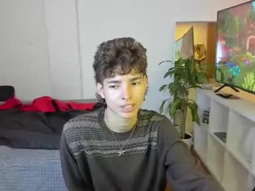 Donovan_Desmond – webcam model profile photo Image 9