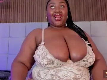 MilaMaaay – webcam model profile photo Image 6