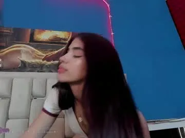 sararoy_ Image 2