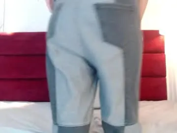 _veenus – webcam model profile photo Image 13