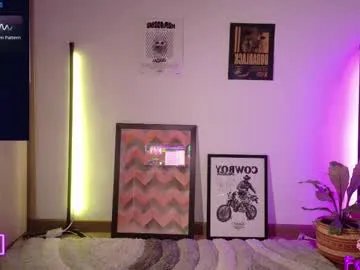 MiaRosel – webcam model profile photo Image 11