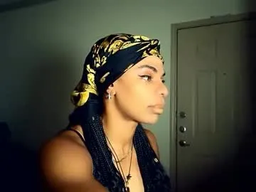 RenataVale – webcam model profile photo Image 7