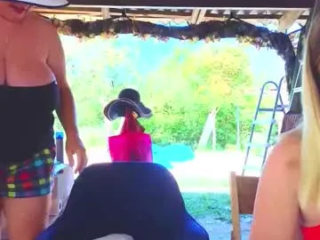 Live with Alishine on FliCam Image 6