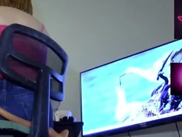 MhiaTaylor – webcam model profile photo Image 12